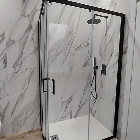 לינה וארוחת בוקר Bb Incentro