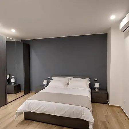 לינה וארוחת בוקר Bb Incentro 4*