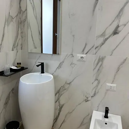 Bed & Breakfast Bb Incentro Trani