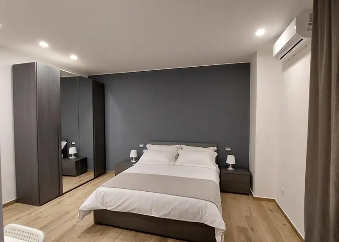 לינה וארוחת בוקר Bb Incentro 4*