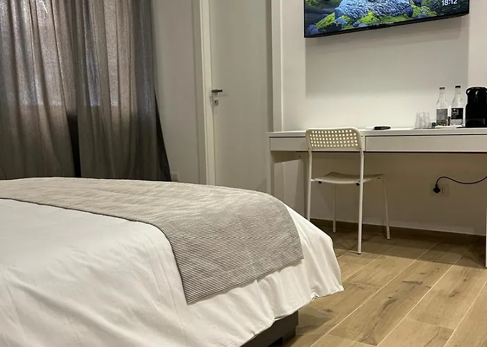 לינה וארוחת בוקר Bb Incentro